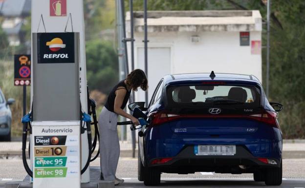 La subida del precio de la gasolina tras el fin del descuento de 20 céntimos