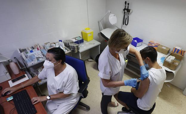 Dónde vacunarse del Covid y de la gripe en Castellón sin necesitar cita previa