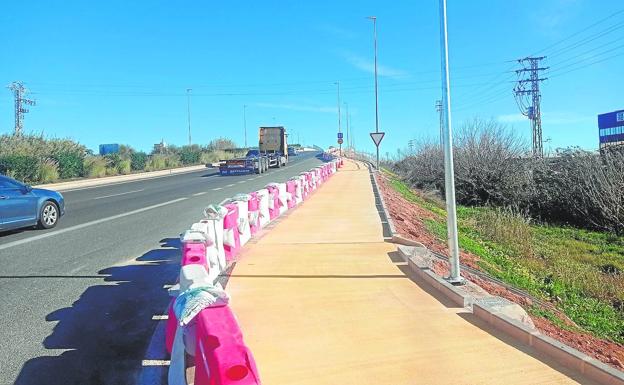 Aumentan la seguridad vial de un camino