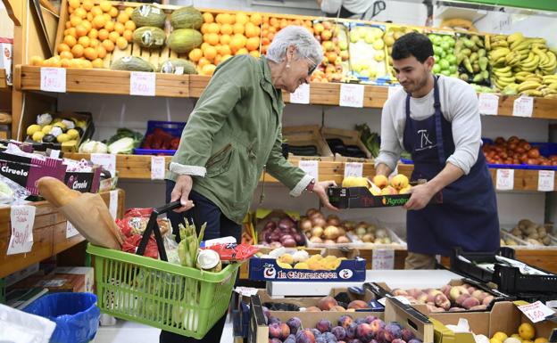 IVA de los alimentos y cheque de 200 euros para combatir la inflación