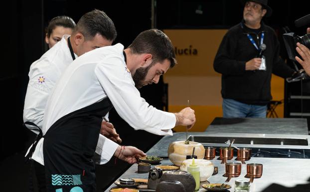 Cuatro historias canarias que se cruzan en la mesa