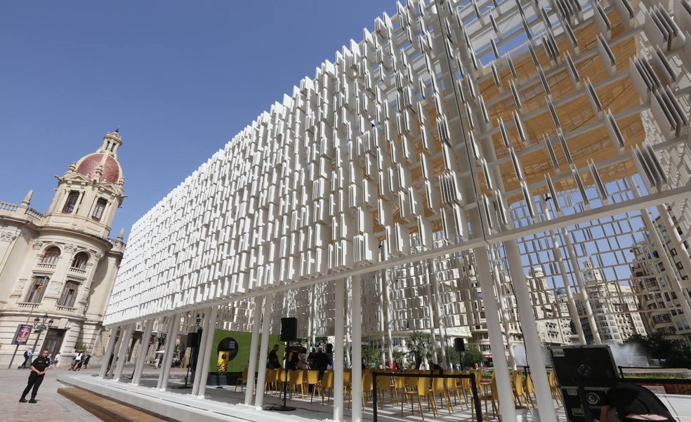 El Ágora del Diseño de Valencia, de icono de la capitalidad a estorbo