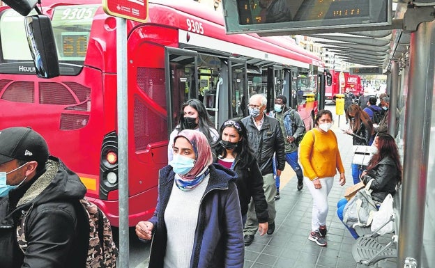 La EMT recupera pasaje pero sigue lejos de los viajeros de antes de la pandemia