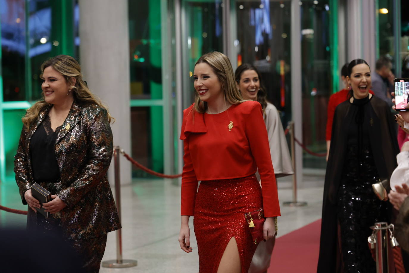 La alfombra roja de la exaltación de Laura Mengó