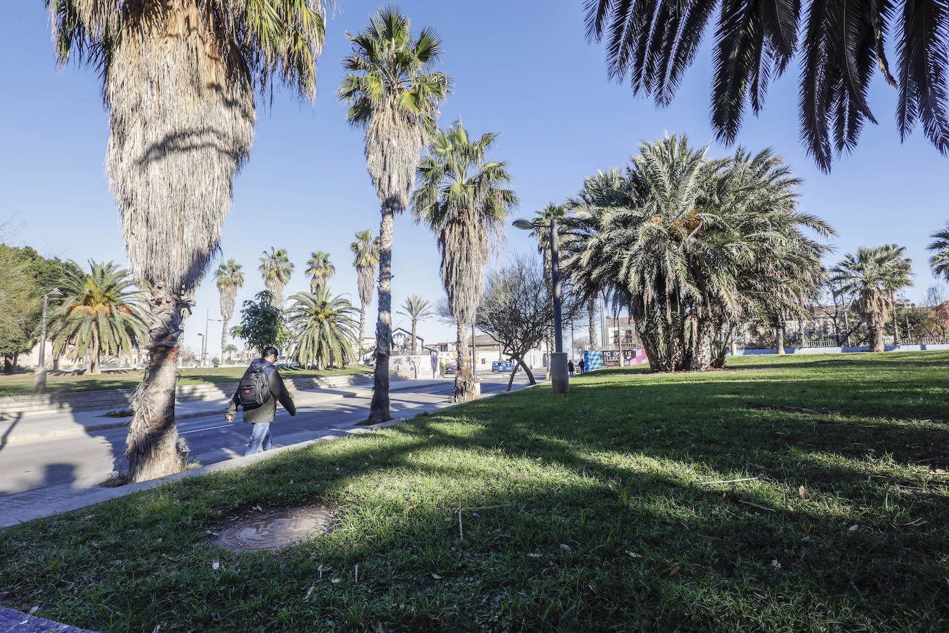 Desconvocan la huelga de jardineros en Valencia al pactar un aumento del 17% en las nóminas