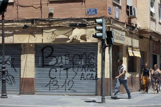 La presión policial logra recuperar 29 edificios ocupados ilegalmente en Orriols