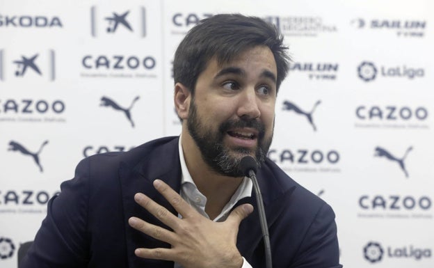 Javier Solís: «No entiendo que el Ayuntamiento de Valencia se ponga a cuestiones estéticas del nuevo Mestalla»