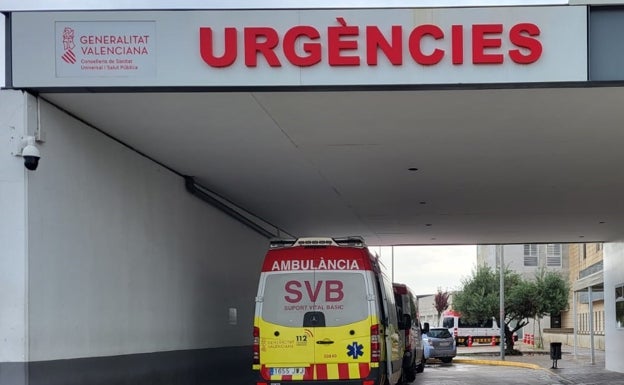 El hospital de la Ribera impone los nuevos horarios a los sanitarios y reaviva el conflicto