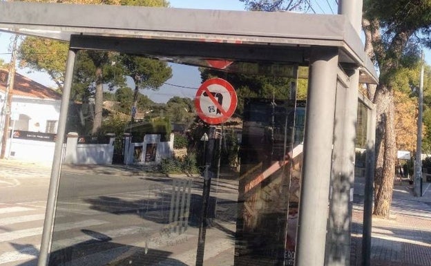 Vecinos de Mas del Rosari de Paterna solicitan nuevas paradas de autobús urbano en el barrio