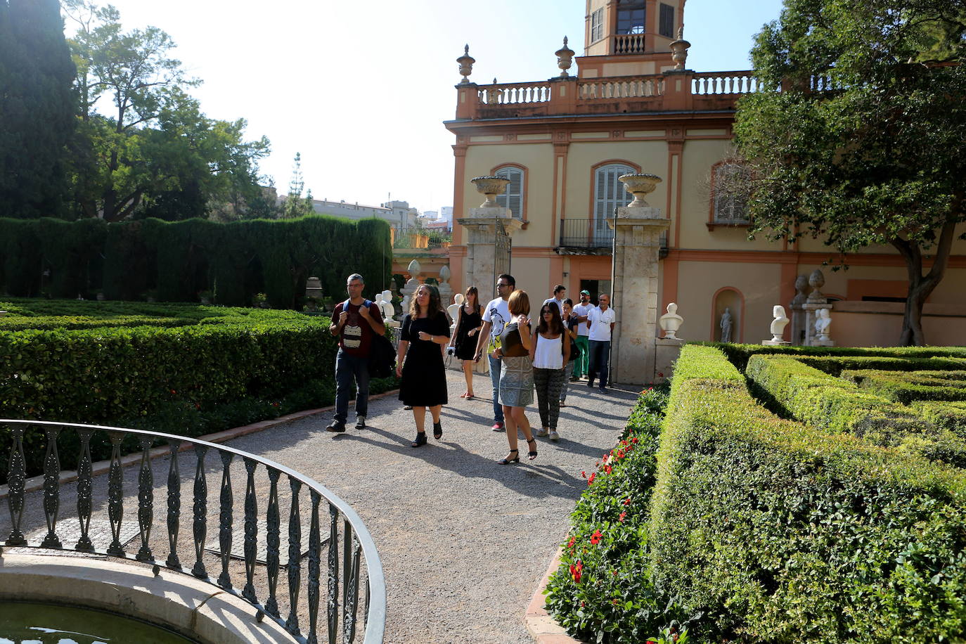 Ribó promueve bautizos civiles oficiados por concejales en el Palacete de Monforte
