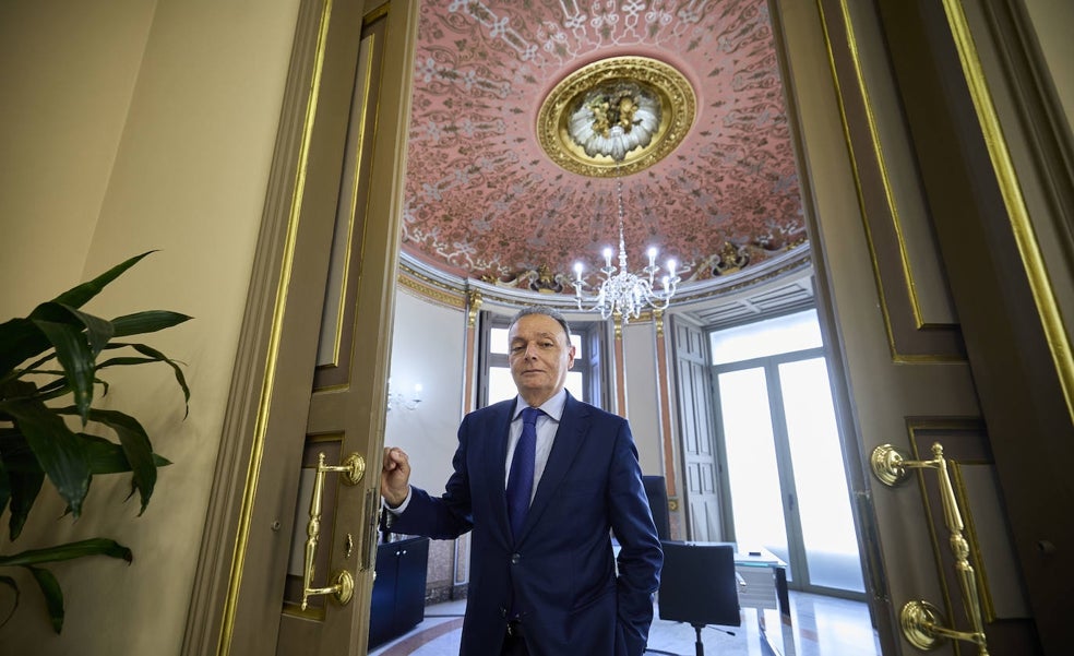 Salvador Navarro: «A Sánchez le gustan poco las empresas y a algunos ministros, poco los empresarios»