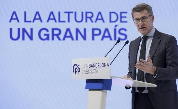 Feijóo exhibirá este sábado su unidad con Aznar y Rajoy frente la lejanía de algunos barones con Sánchez