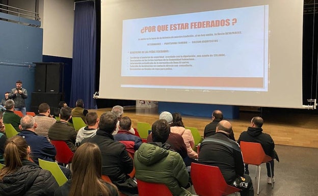 Moncada acogerá la primera 'Trobada de bous al carrer' en el mes de abril