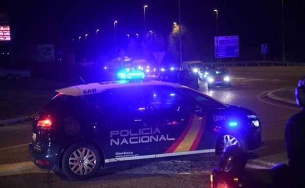 Detenido un hombre por intentar matar a cuchilladas a su pareja en Valencia