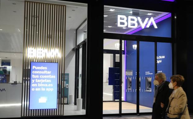 BBVA lanza una promoción en la que regala 500 euros a sus clientes: cómo conseguirlos