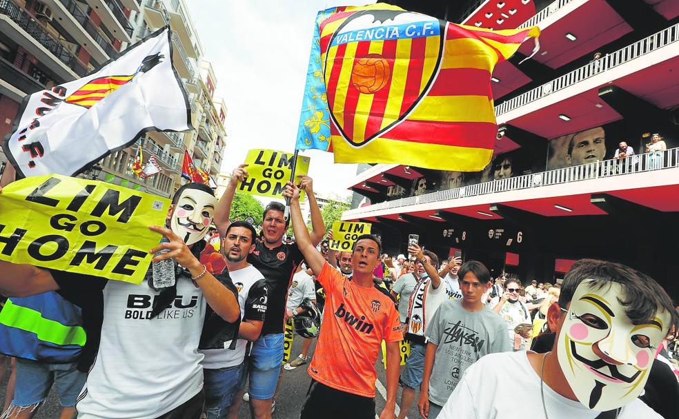 El Valencia, en puestos de descenso a Segunda