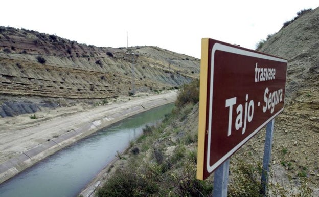 El Consell aprueba este viernes el recurso contra el recorte del trasvase Tajo-Segura y pedirá la suspensión cautelar