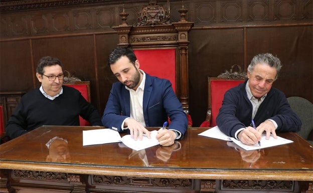 Sagunto firma un convenio para aumentar el parque de viviendas