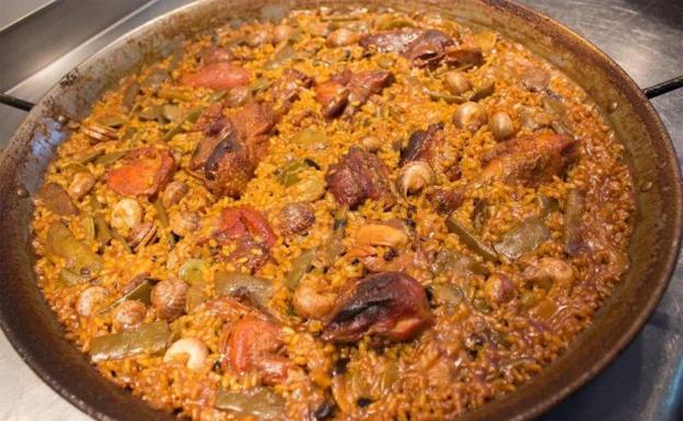 El Barça se apropia de la paella y enciende a los valencianos