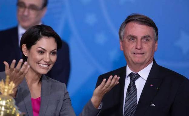 La esposa de Bolsonaro da el salto a la política