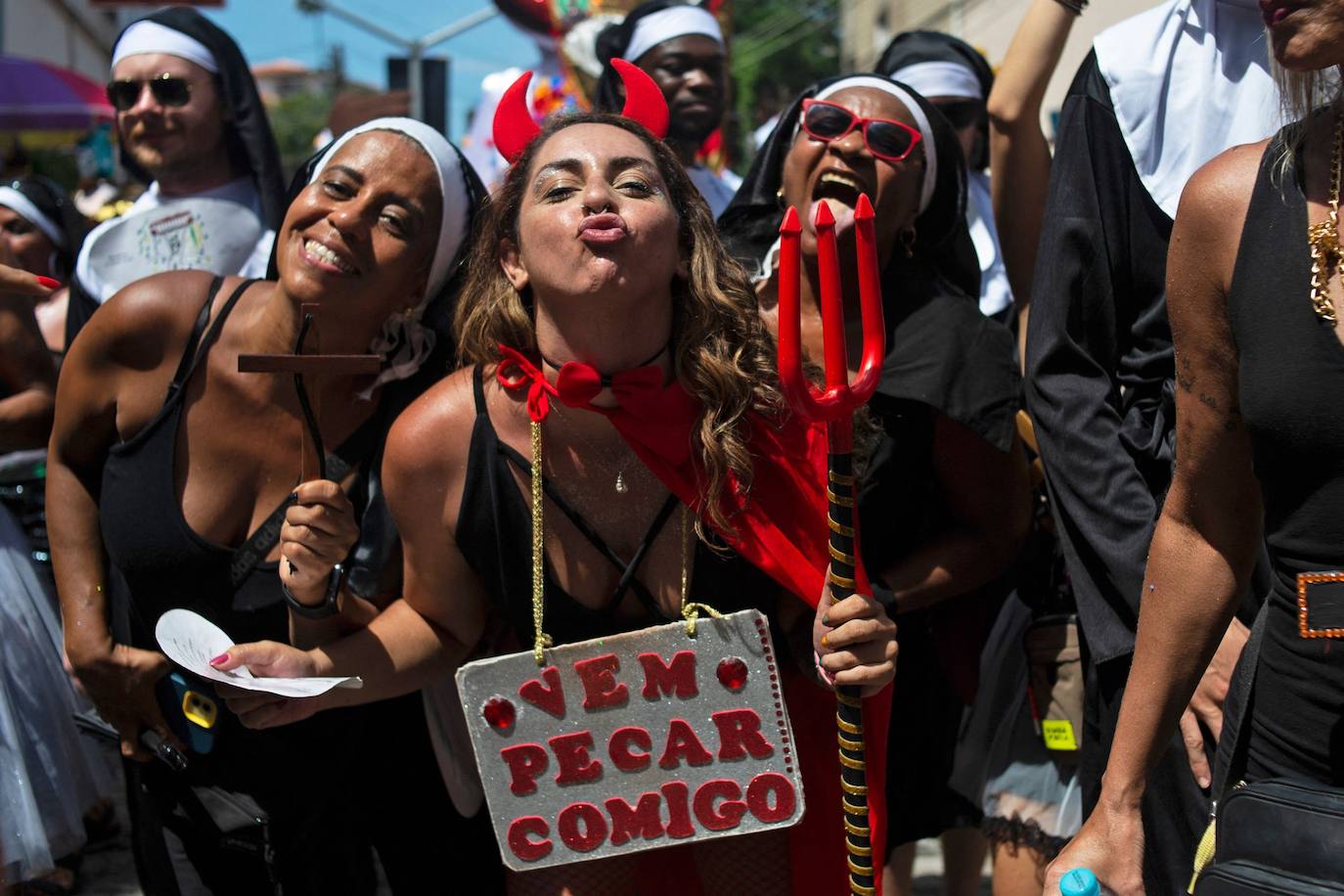 Empieza el carnaval de Río de Janeiro: la fiesta del color y la samba