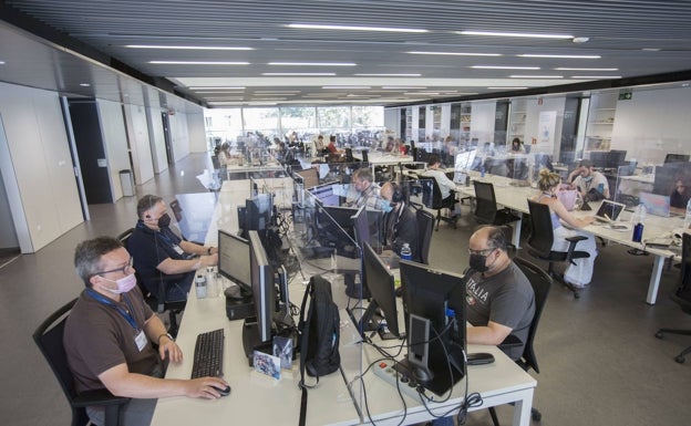 PSPV y Compromís se echan la culpa por el bloqueo de Lanzadera