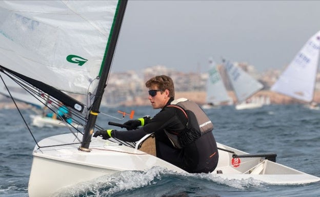 Jonathan Llado y Ascensión Roca, campeones de Europa de la clase Europe