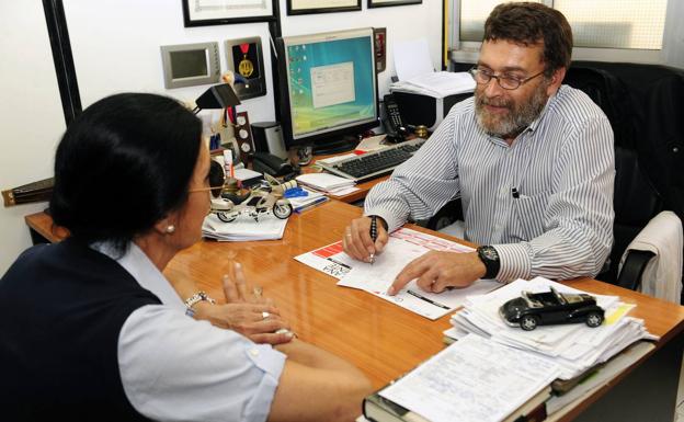 Estos son los casos en los que renovar el carnet de conducir tiene descuento