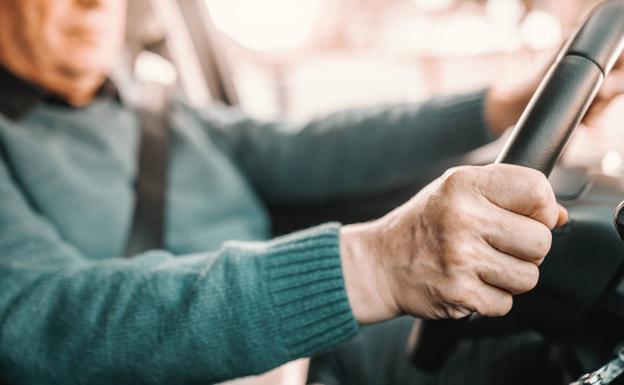 El último aviso de la DGT a los mayores de 65 años