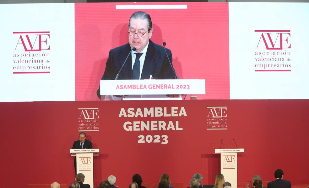 Los empresarios valencianos sacan músculo tras los ataques de Podemos