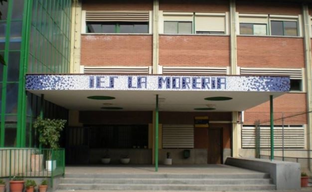 Educación agiliza el envío de tres especialistas al instituto de Mislata tras la dimisión de la directiva