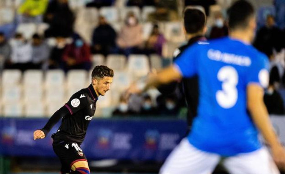 Un juez investiga un posible amaño en el Huracán Melilla-Levante de la Copa del Rey de 2021