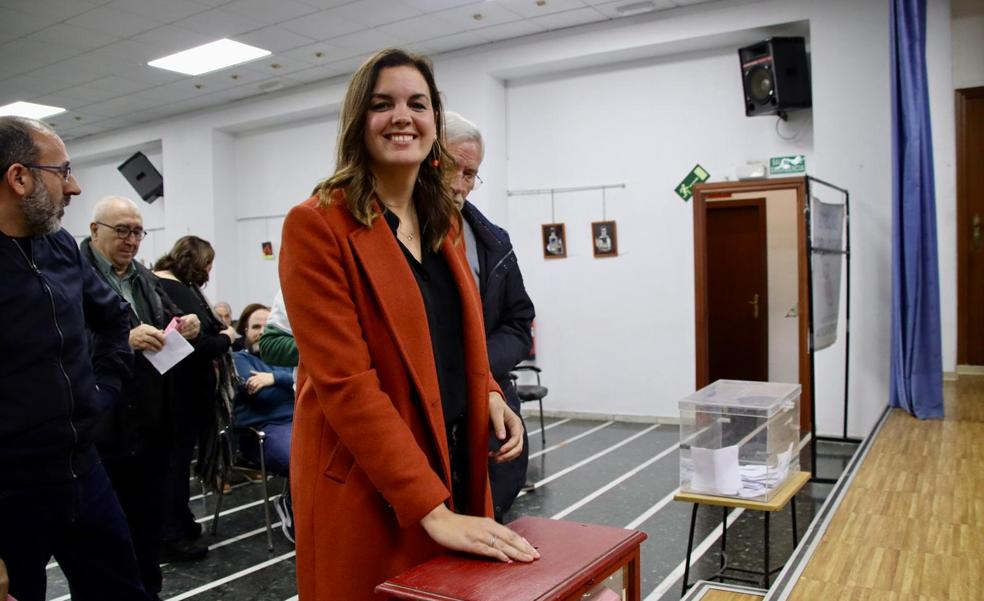 Los socialistas de Valencia retiran la confianza a Aarón Cano y le empujan a Les Corts
