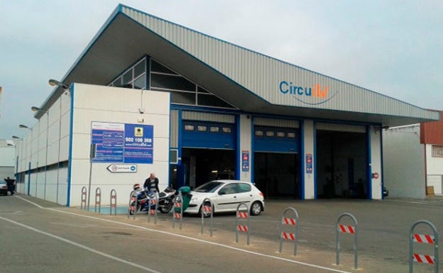 Las estaciones de ITV de Ontinyent y Xàtiva no abrirán este sábado para protocolizar el traspaso a la gestión directa del servicio