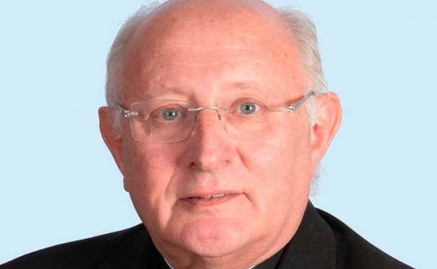 El obispo auxiliar de Valencia Monseñor Vicente Segura presenta la renuncia