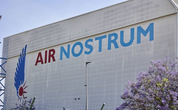 La huelga de pilotos de Air Nostrum deja una decena de vuelos cancelados
