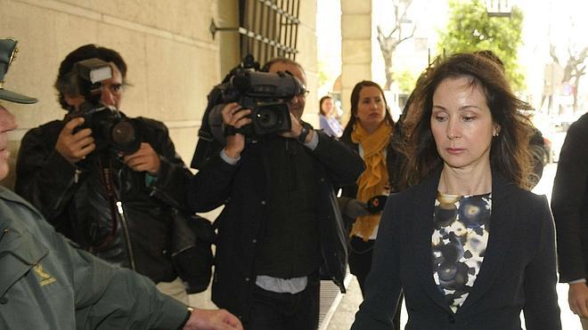 Alaya investigará las ayudas a la formación, dotadas con 50 millones