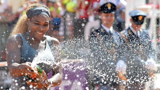 Serena Williams conquista su tercer Abierto de Italia