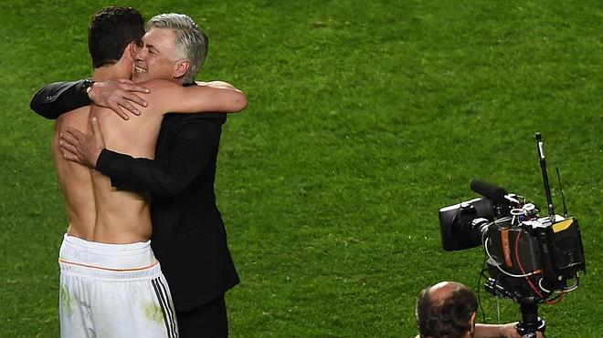 Ancelotti: «Doy las gracias a los jugadores y al club, por soportarme»