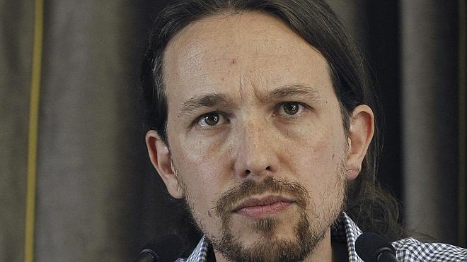 IU, Podemos y CC OO piden un referéndum para que los españoles puedan decidir entre Monarquía y República