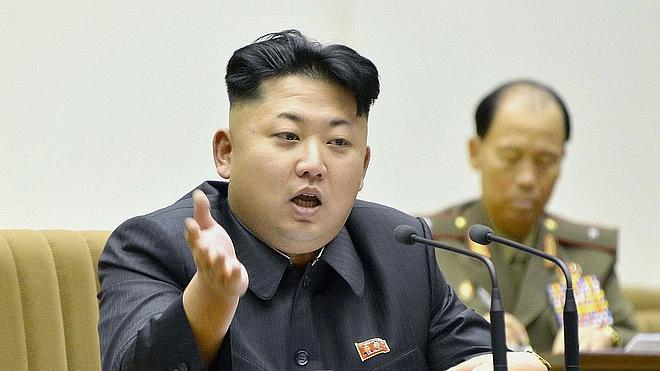 Kim Jong-un aprende a imitar la escritura de su padre