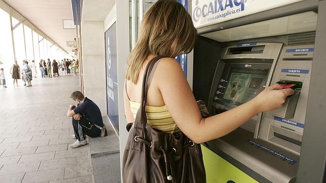 La morosidad de la banca vuelve a subir en julio y alcanza el 13,15%