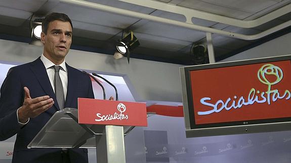 El PSOE expulsa provisionalmente a los militantes que tuvieron tarjetas opacas de Caja Madrid