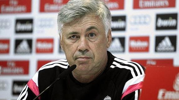 Ancelotti anuncia que Varane y Benzema «no estarán disponibles» ante el Levante