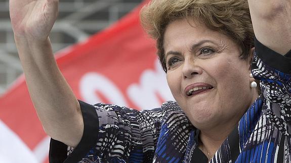 Neves ganaría las elecciones presidenciales con una amplia ventaja sobre Rousseff