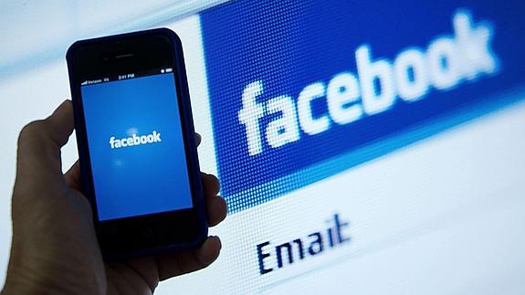 Los móviles aumentan los ingresos de Facebook