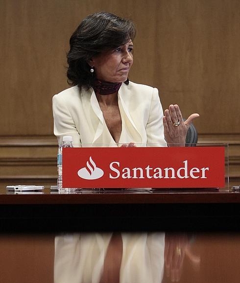 El Santander formaliza su interés por el luso Novo Banco