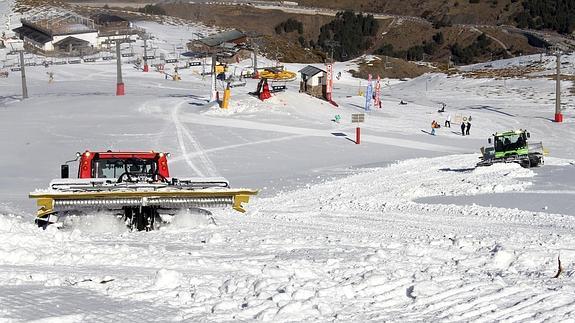 Sierra Nevada y Baqueira siguen creciendo