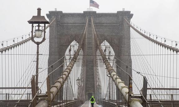 Cientos de vuelos cancelados ante la «histórica» tormenta de nieve en Nueva York