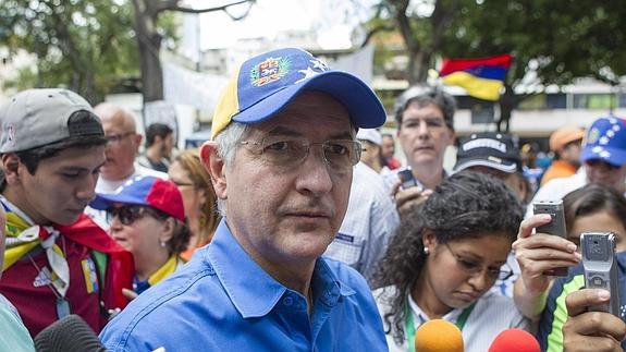 Ledezma, un político de largo recorrido en la mira del chavismo